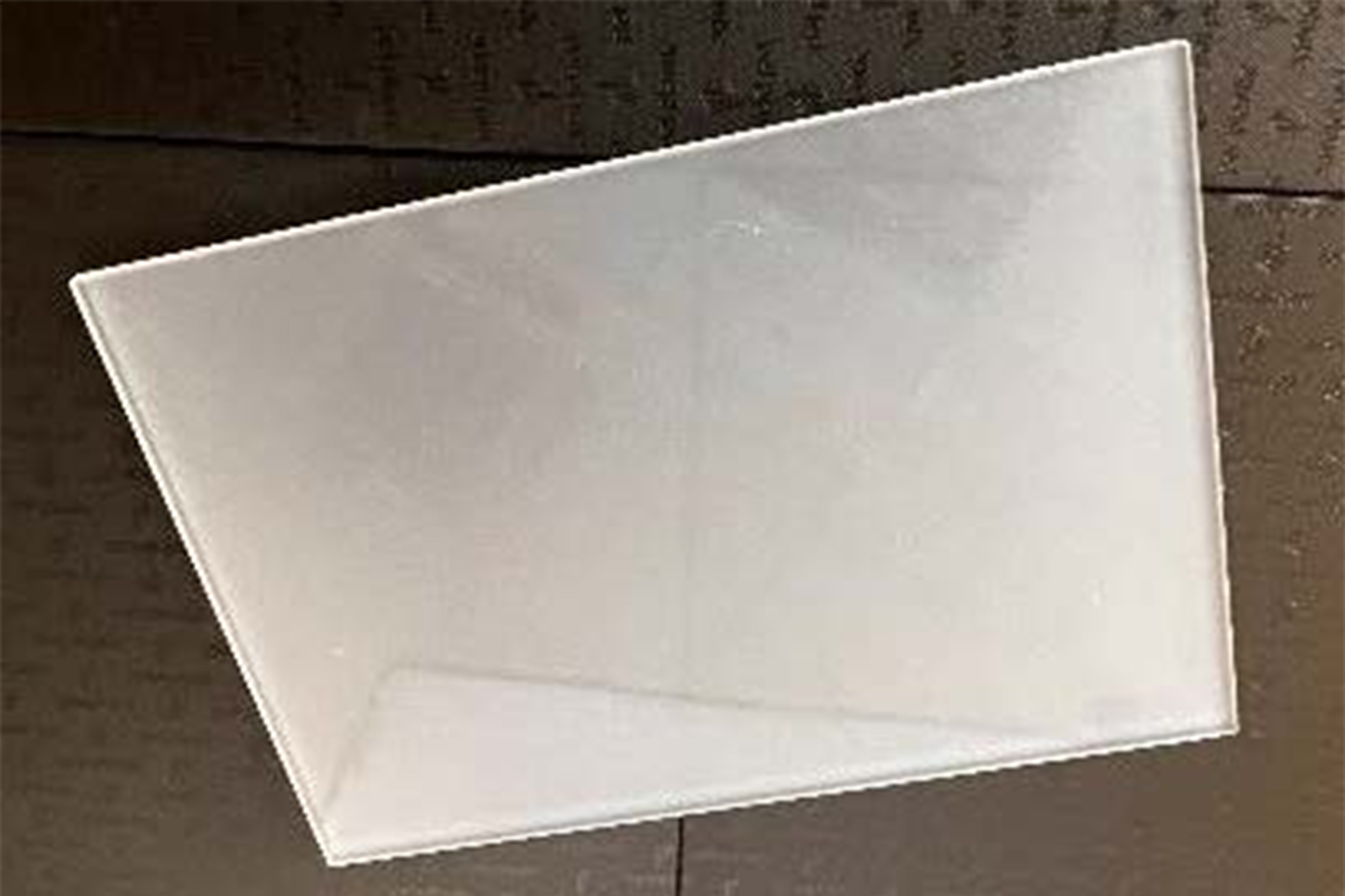 Plastics screen for vehicles